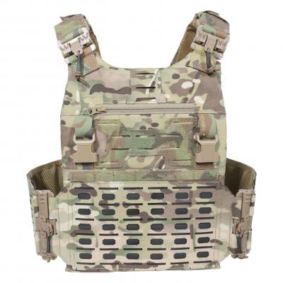 827220C4  PLATE CARRIER 